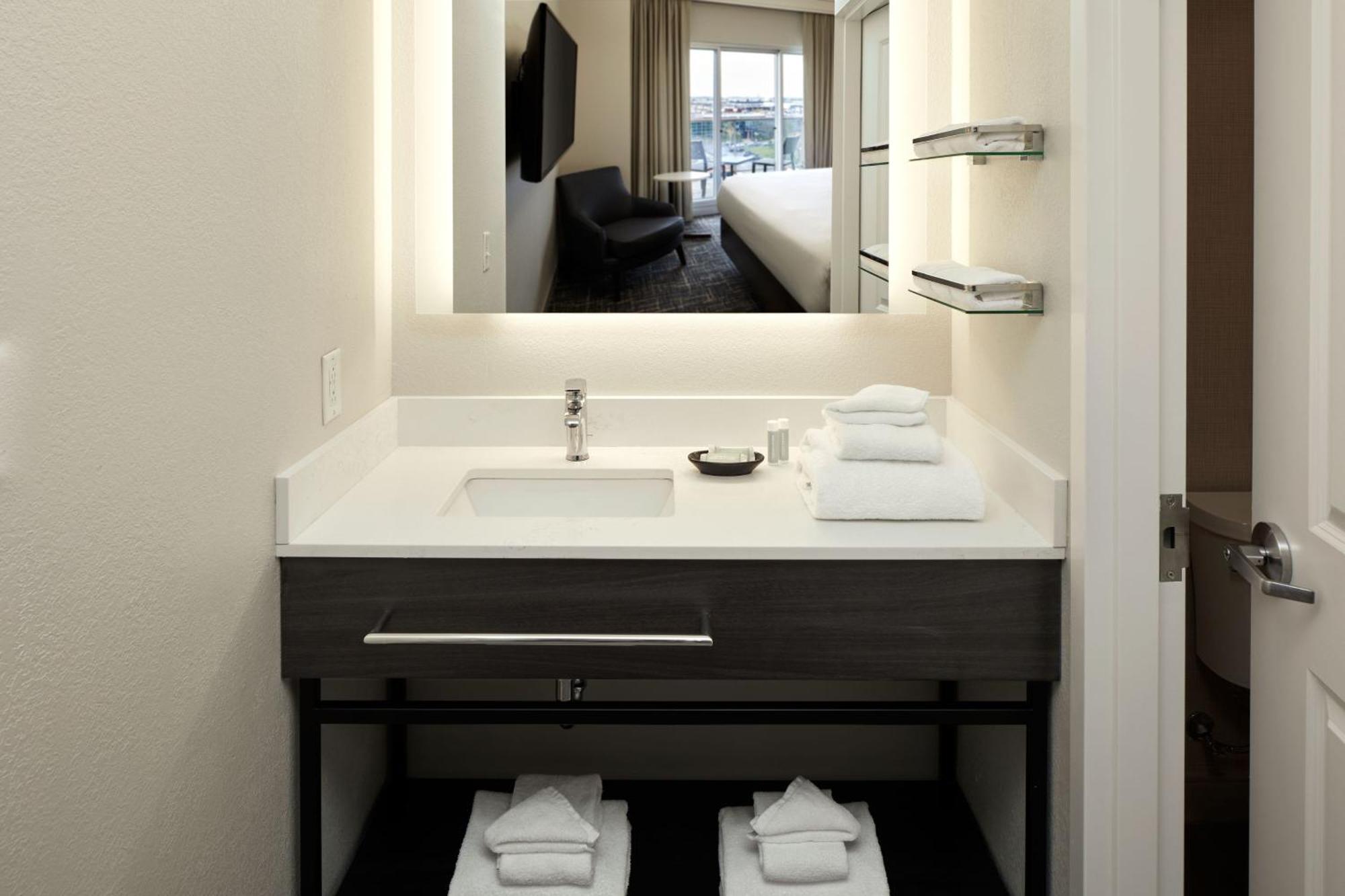 Residence Inn By Marriott Montreal Airport Dorval Luaran gambar